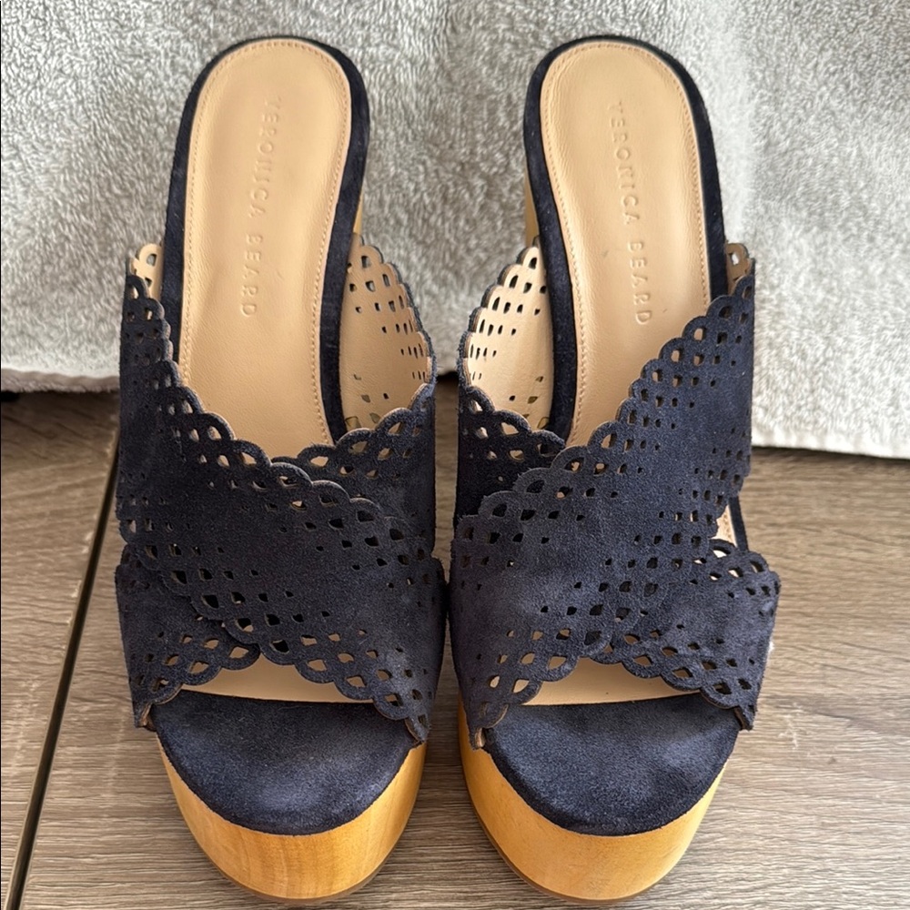 Veronica Beard Black Platform Shoes with Elegant Design
